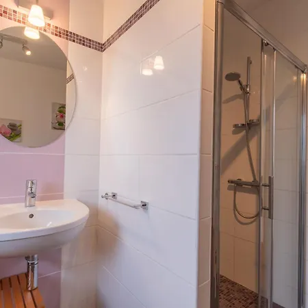 Maison De Plain Pied - Vue By Interhome Nyaraló Kergador