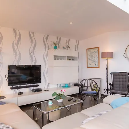 Maison De Plain Pied - Vue By Interhome