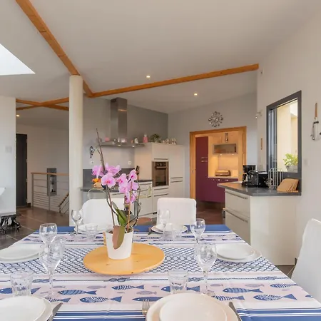 Maison De Plain Pied - Vue By Interhome *